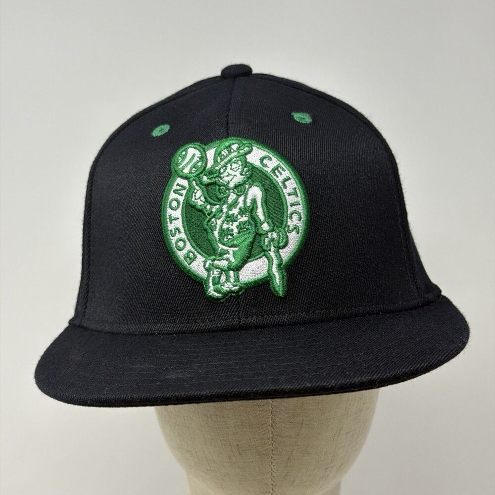 Boston Celtics Adidas Fitted Hat L XL Black Green NBA Flat Brim Cap